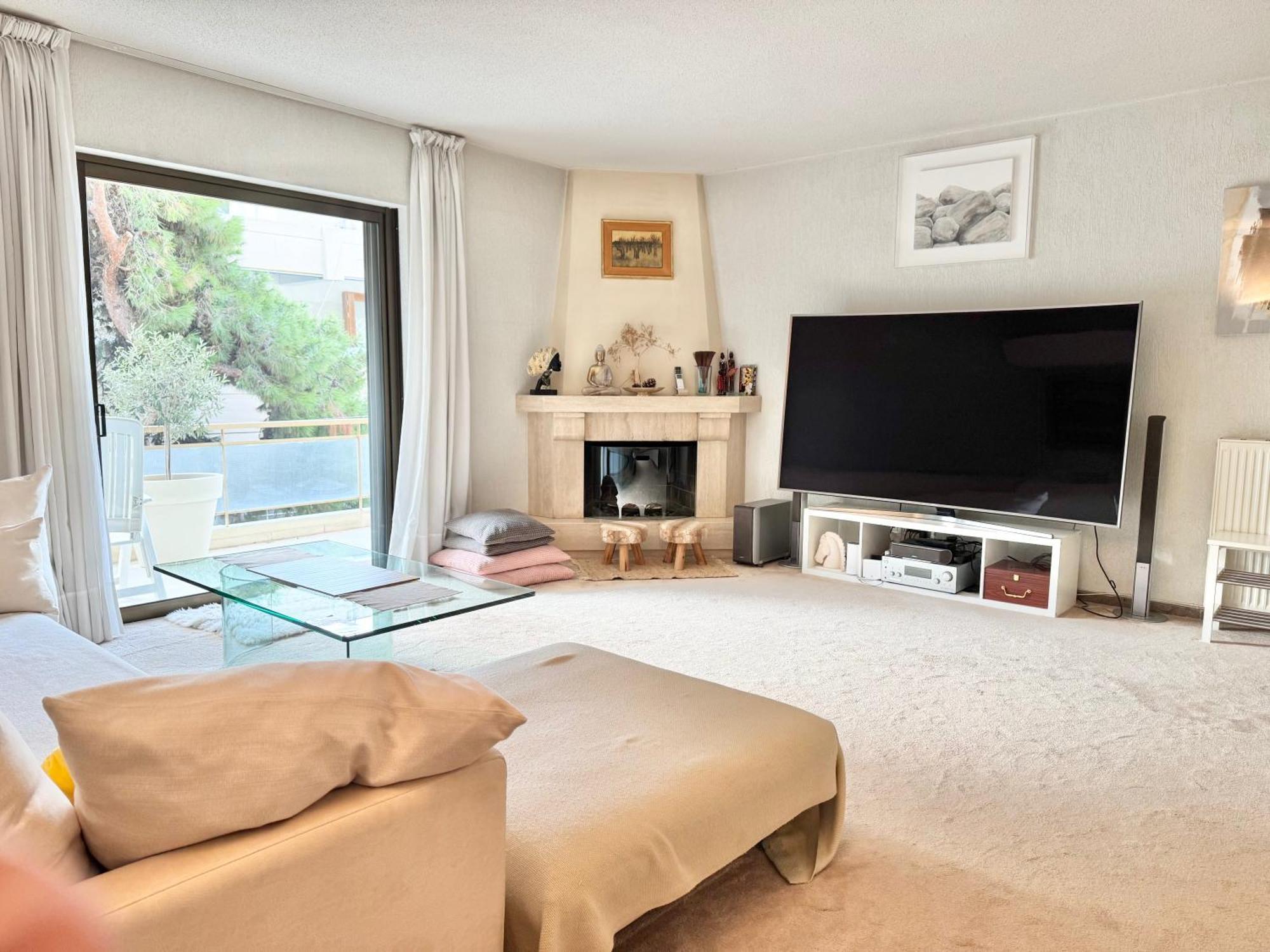 Villasonboard 2 Bed Condo Beach Seaview Greek Riviera Vouliagmeni Athènes Extérieur photo
